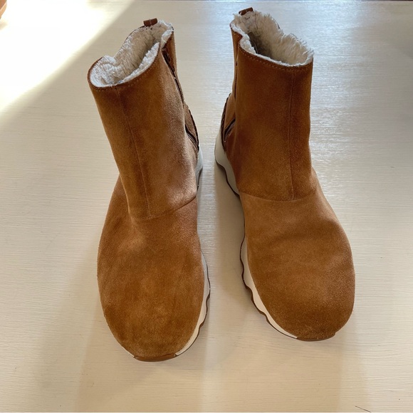 Sorel Camel Brown Kinetic Short Boots - Picture 6 of 13